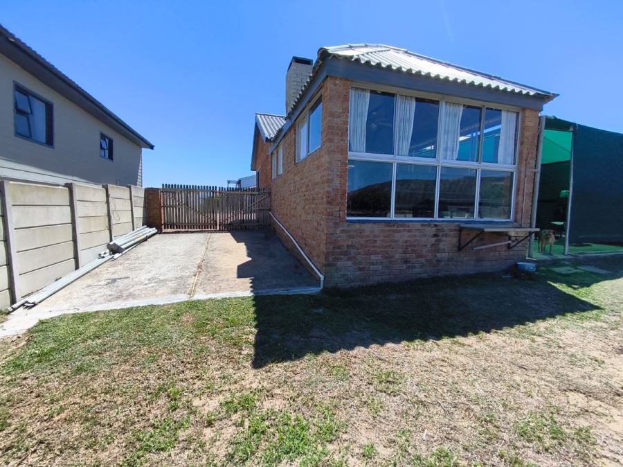 2 Bedroom Property for Sale in De Kelders Western Cape